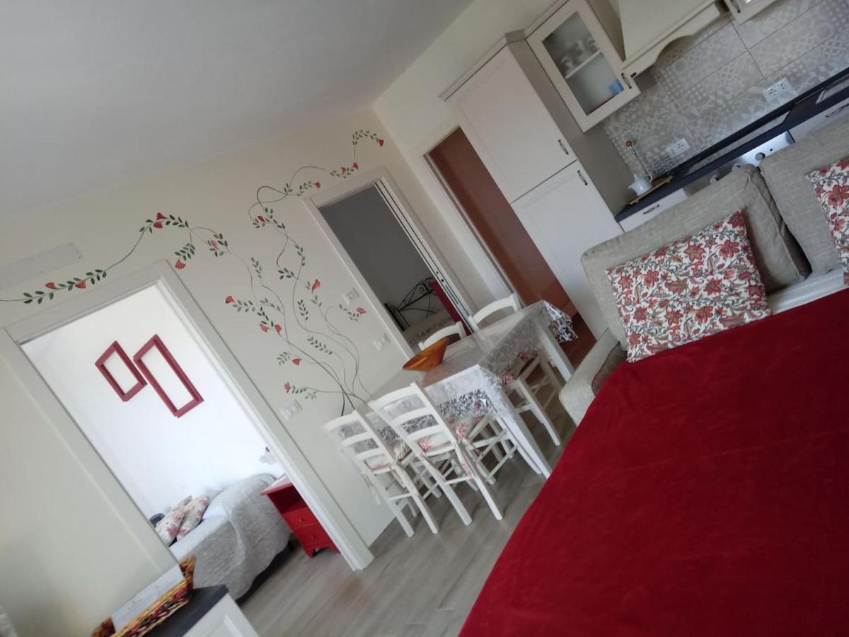 Taggiasca A Riva Trigoso Apartamento *